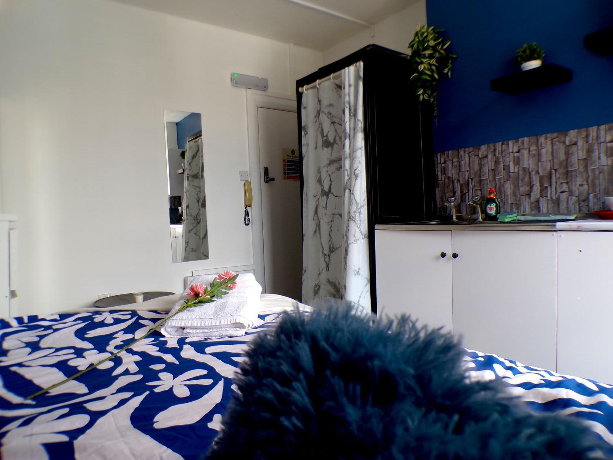 West Kensington - Santorini Apartments لندن المظهر الخارجي الصورة